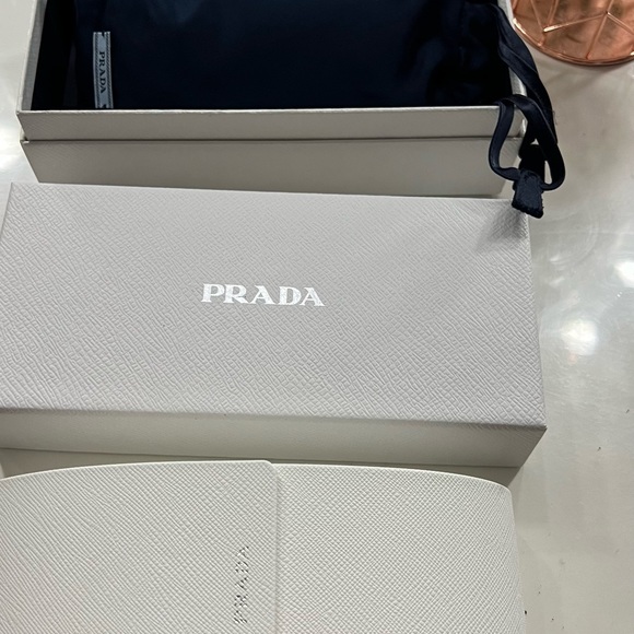 Prada PR R 17WS - Picture 5 of 7